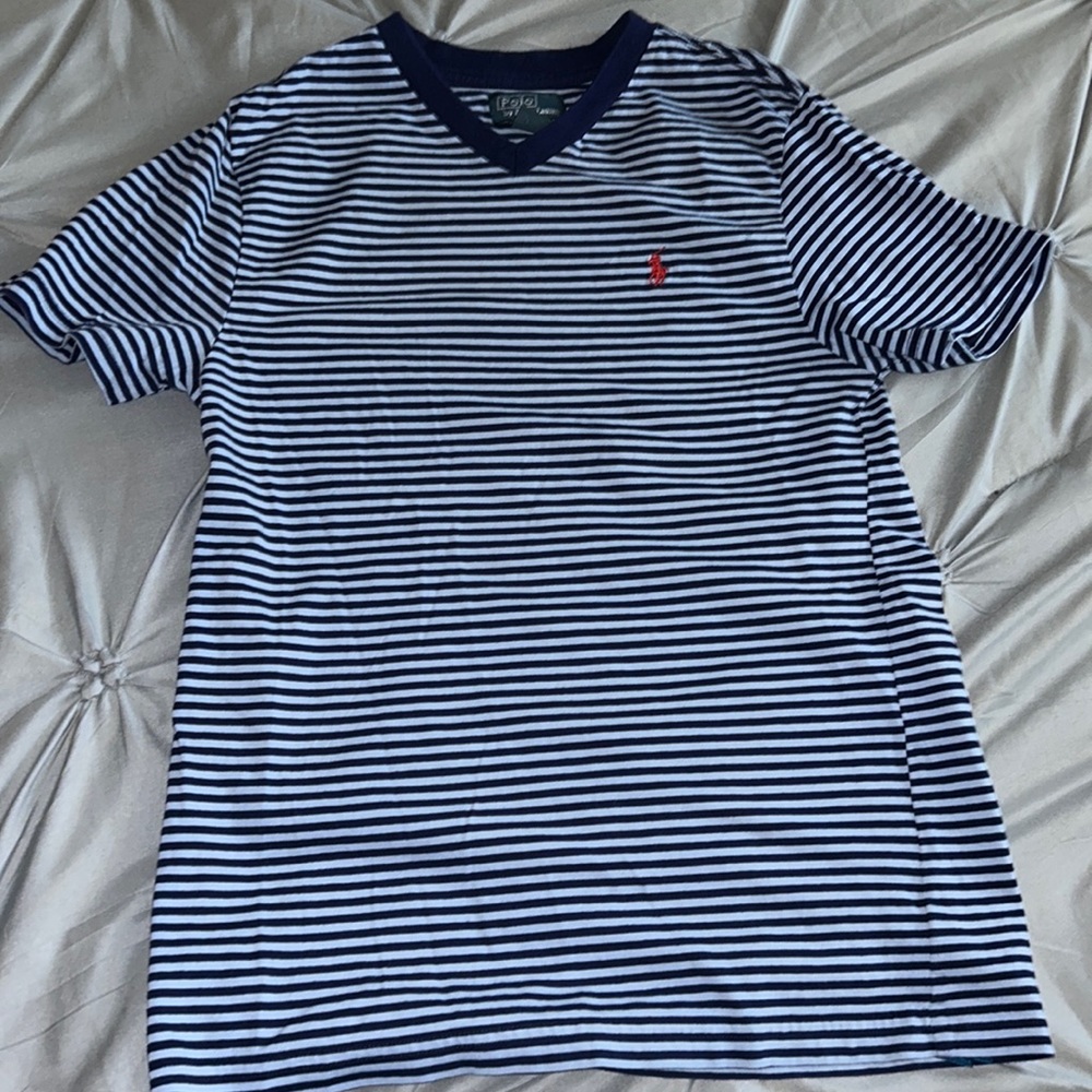 Ralph lauren boys 10-12 v-neck tshirt used like new